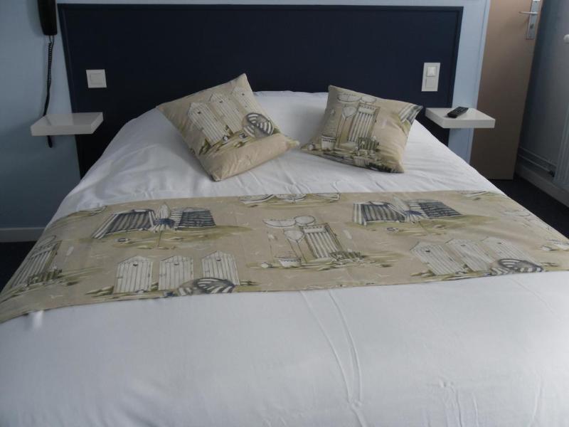 The Originals Access, Hotel Corinna, Royan Zewnętrze zdjęcie
