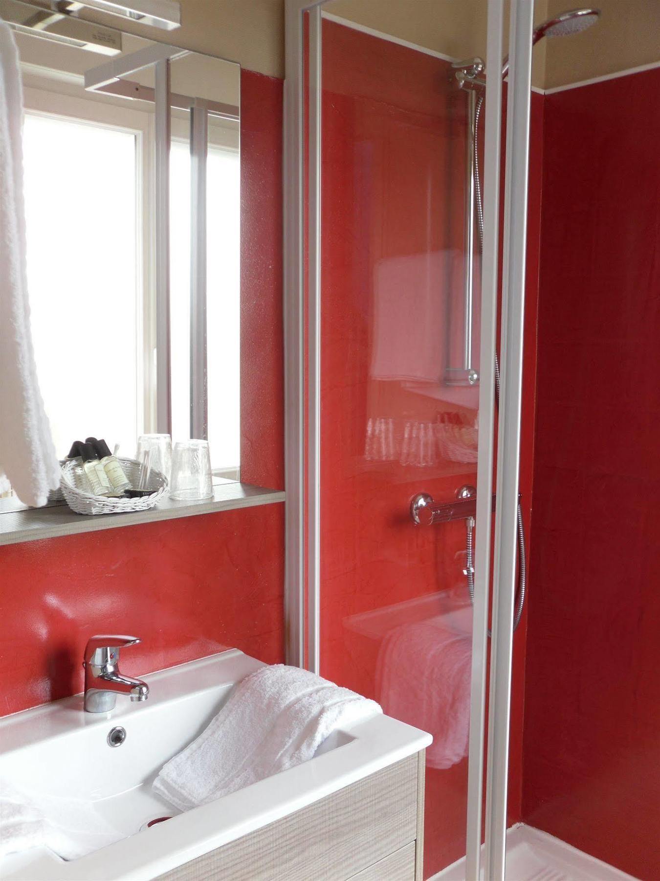 The Originals Access, Hotel Corinna, Royan Zewnętrze zdjęcie