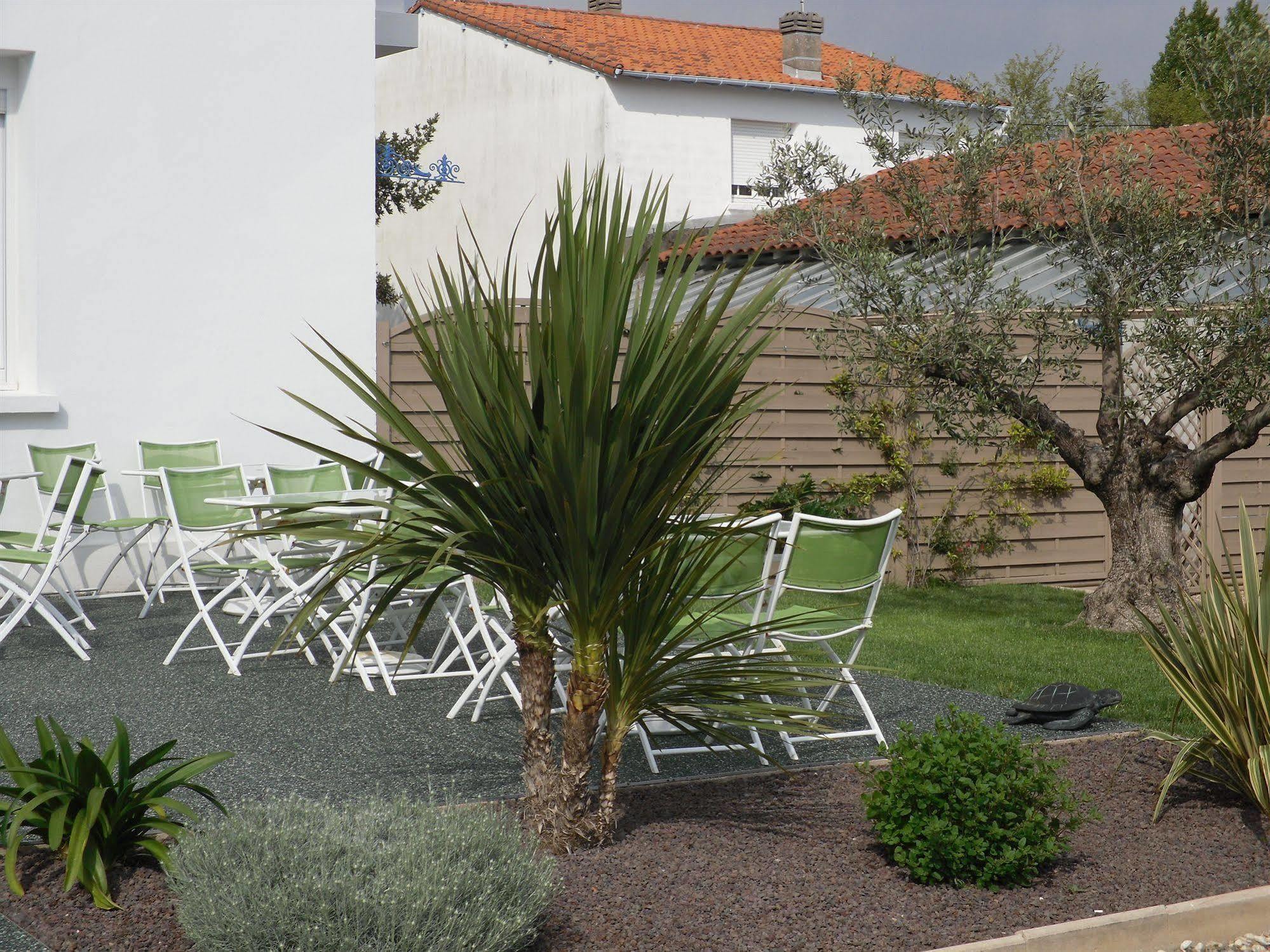 The Originals Access, Hotel Corinna, Royan Zewnętrze zdjęcie